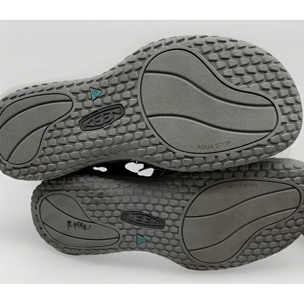 Keen SOLR Sandals Women's‎ Sz 10.5 Light Gray Ocean Wave Water Shoes